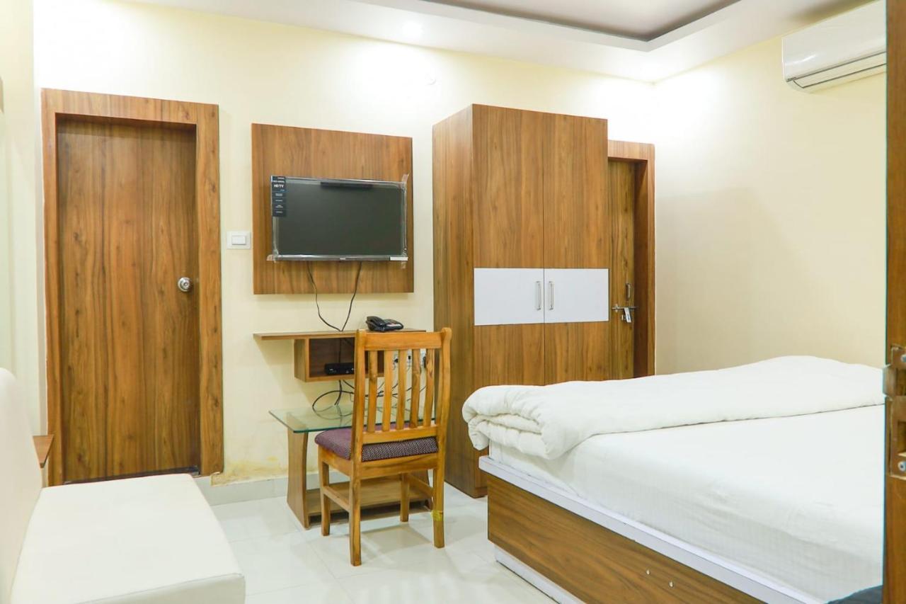 Hotel Pushpa Anjali By Wb Inn 兰契 外观 照片